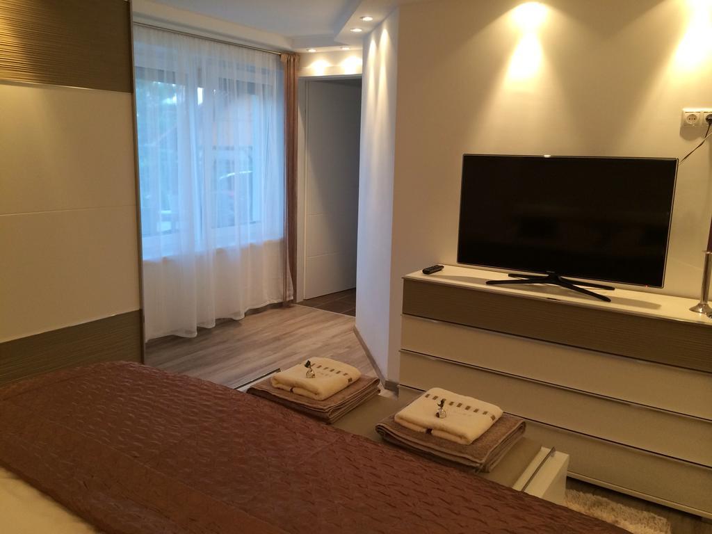 Leiner Apartman Hévíz Стая снимка