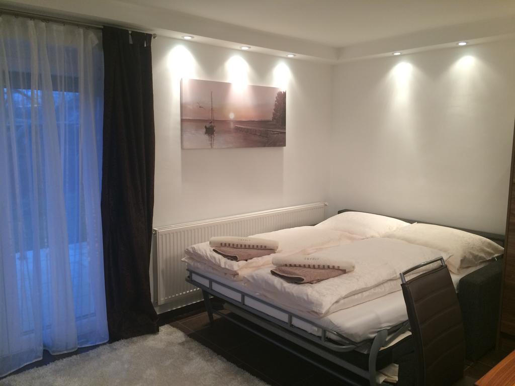 Leiner Apartman Hévíz Стая снимка